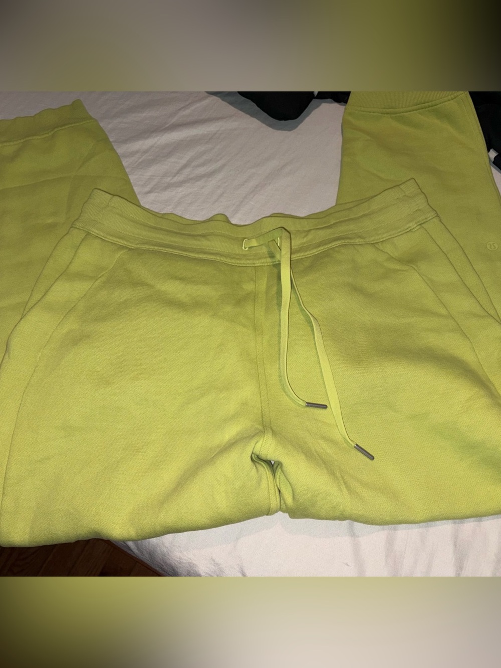Lululemon size 14 scuba Sweatpants - Picture 3 of 5